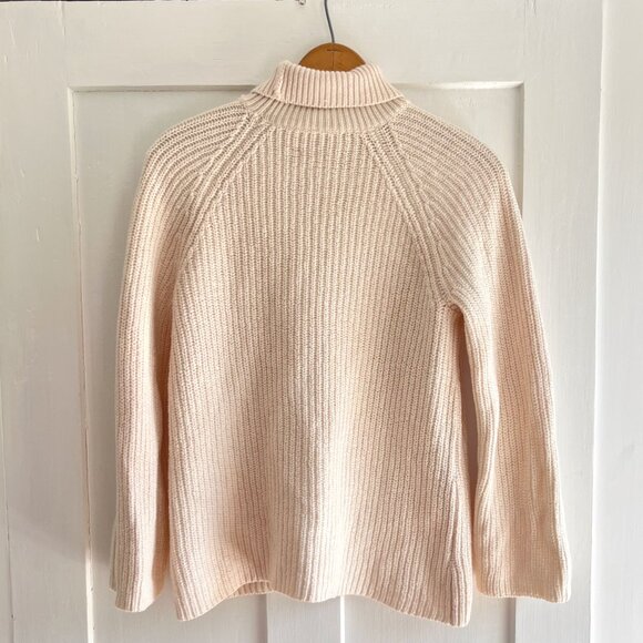 Aritzia Merino Wool Knit Turtleneck - Picture 7 of 10